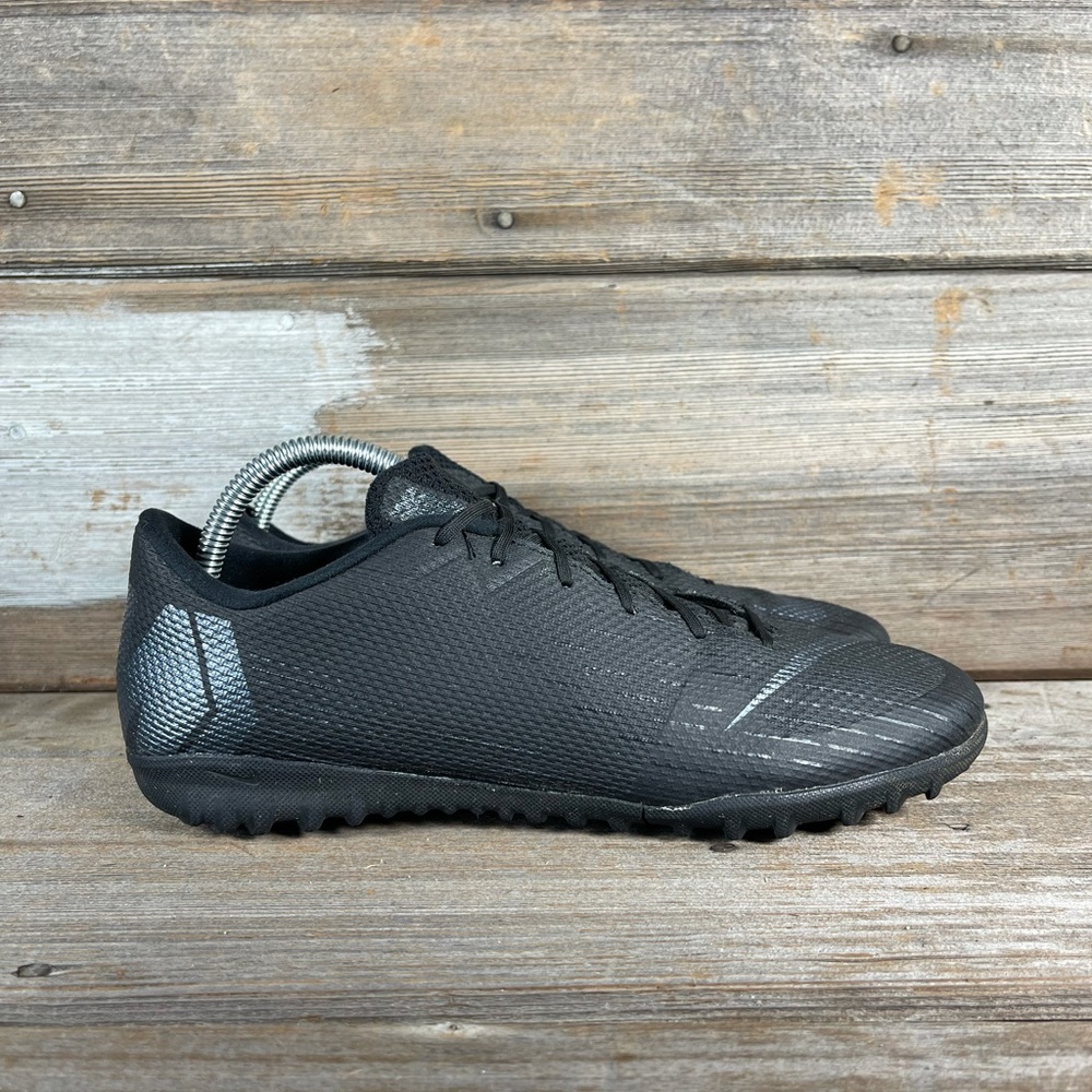 Nike Vapor X 12 Academy TF Football Sneakers